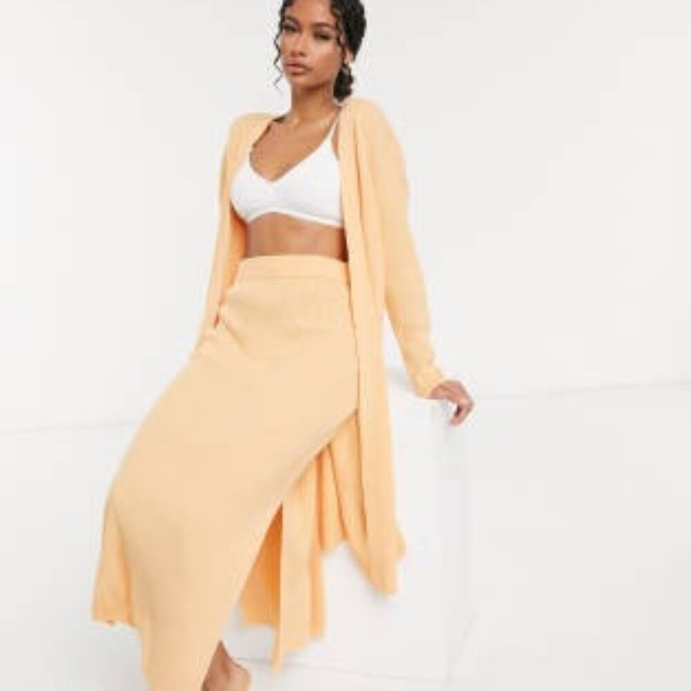 ASOS DESIGN Lounge Knitted Cardigan in Peach – Size Large (Never Worn)